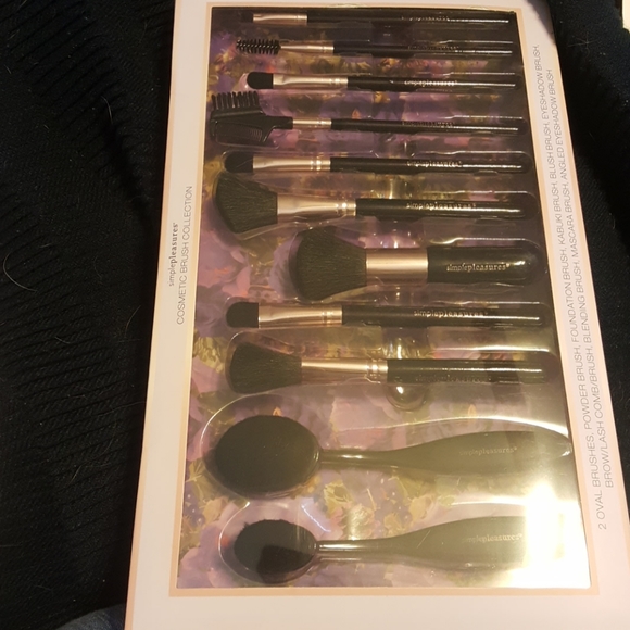 Simple pleasures Other - 11 Make-up brushes